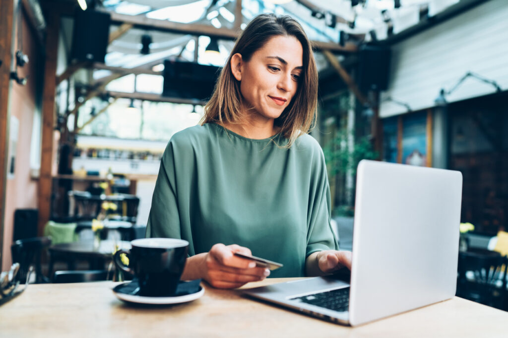 online shopping customer data Fetchify